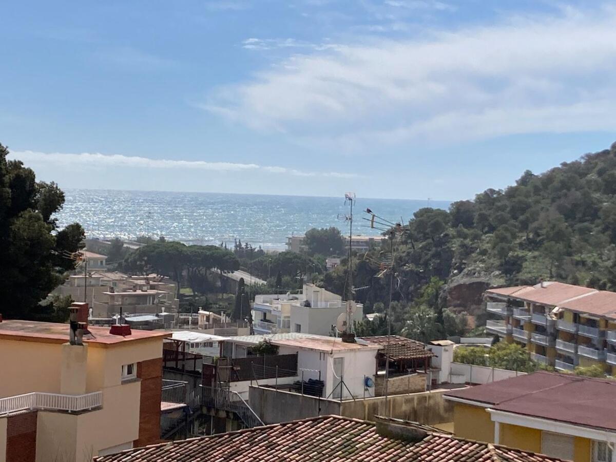 Apartamento Con Vistas Al Mar Castelldefels Buitenkant foto