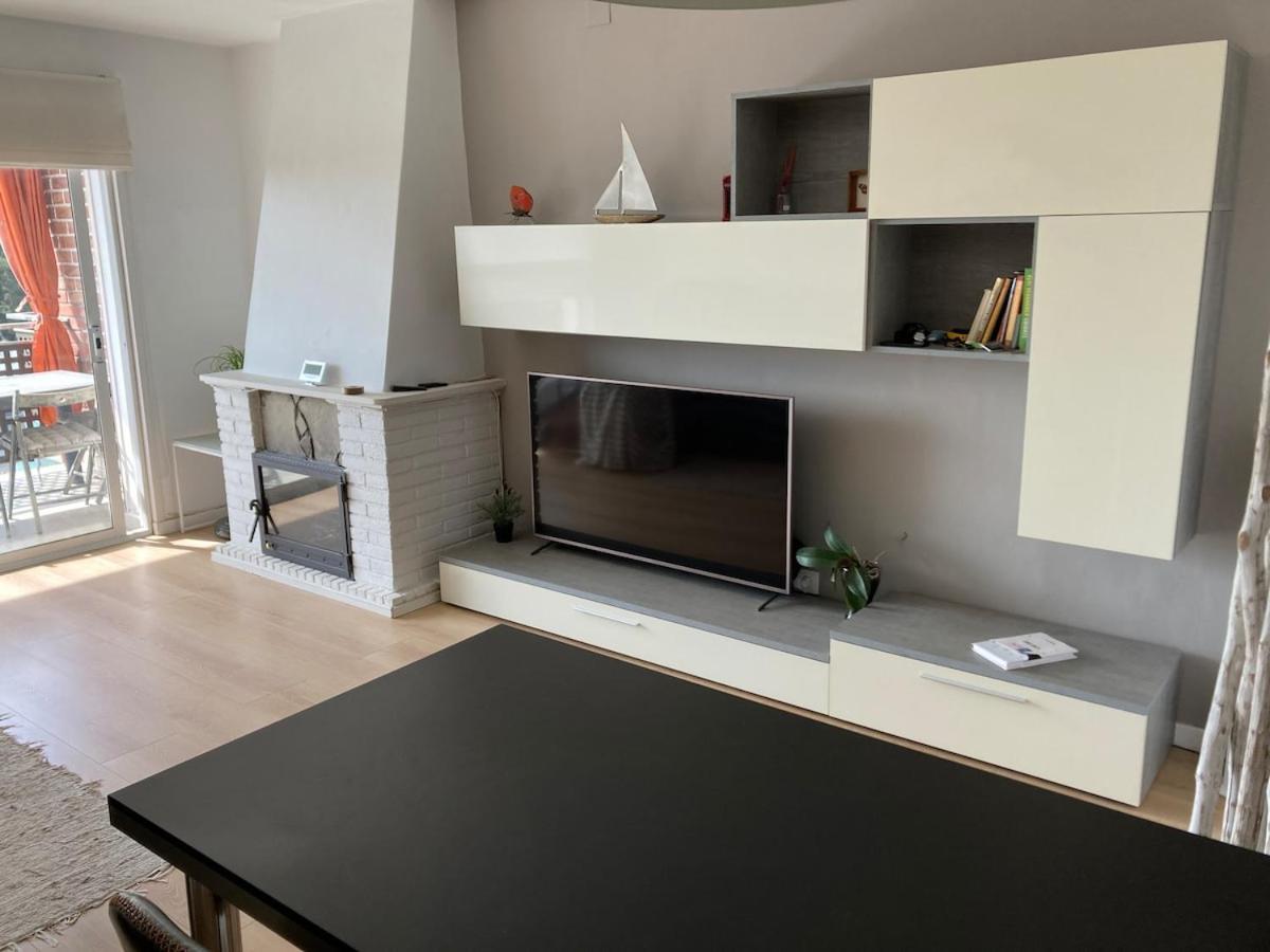 Apartamento Con Vistas Al Mar Castelldefels Buitenkant foto